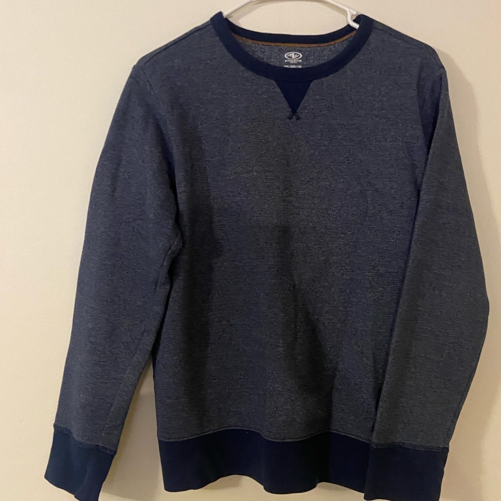 Boys XXL/2XG (18) Teen sweatshirt